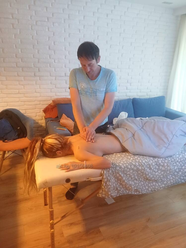 Класически, Спортен, Дълбокотъканен масаж. Във вашият дом, офис, или хотел.